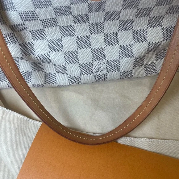 Louis Vuitton Damier Azur léna MM - Picture 3 of 16